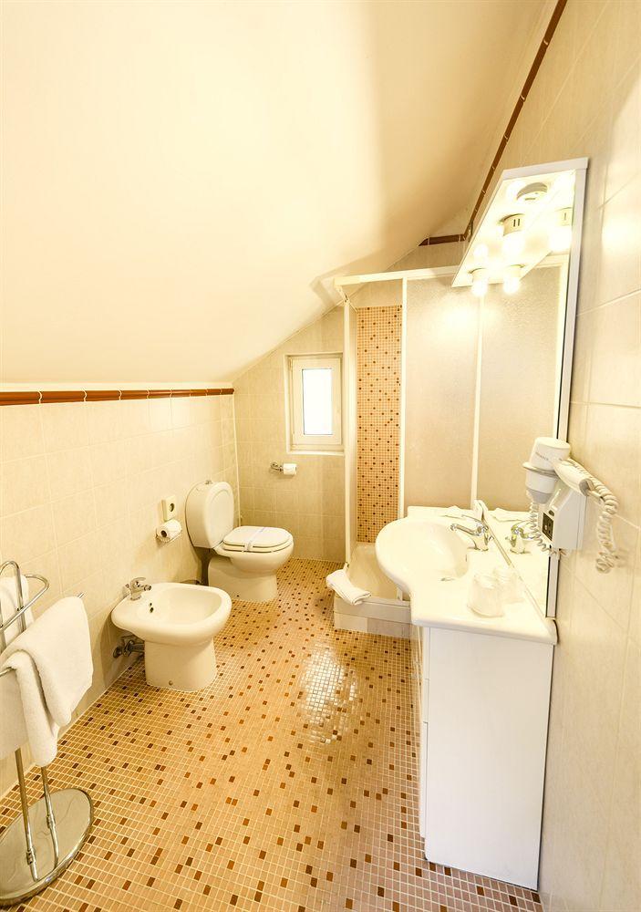 Central Hotel Tiepolo Prague Exterior photo